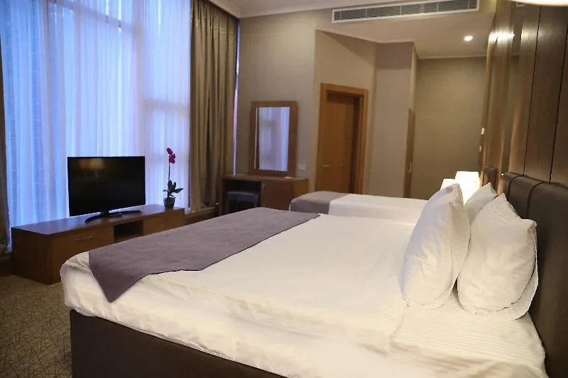 Madison Hotel Baku