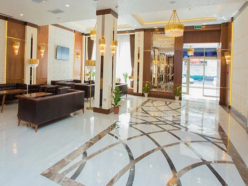 Madison Hotel Baku 4*,