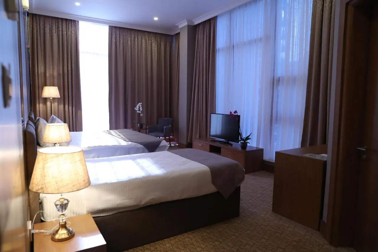 Madison Hotel Baku