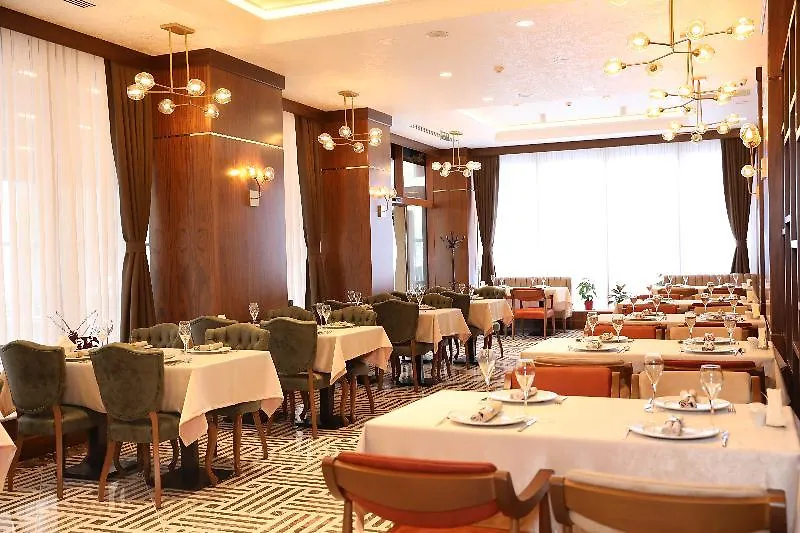 Madison Hotel Baku